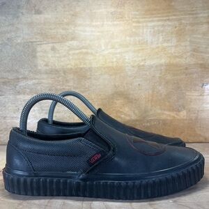 Vans Marvel Black Widow Womens Size 8 Slip On Shoes Sneakers Black Red